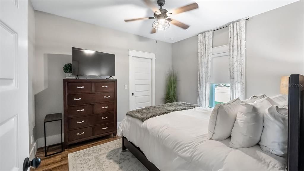 For Sale: $1,449,000 (4 beds, 4 baths, 3220 Square Feet)