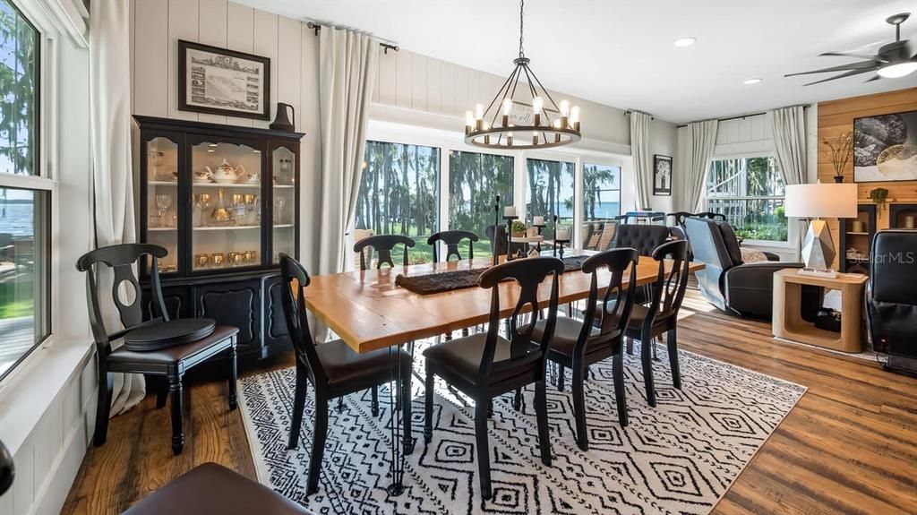 For Sale: $1,449,000 (4 beds, 4 baths, 3220 Square Feet)