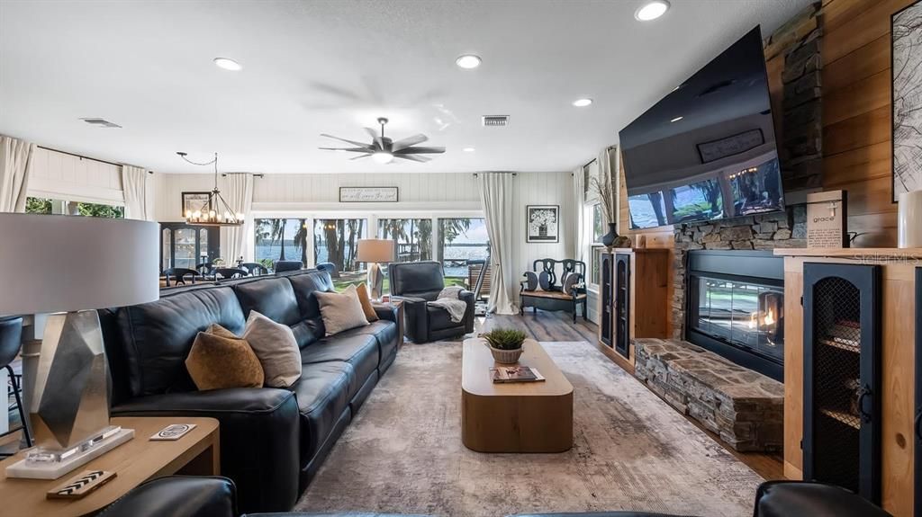 For Sale: $1,449,000 (4 beds, 4 baths, 3220 Square Feet)