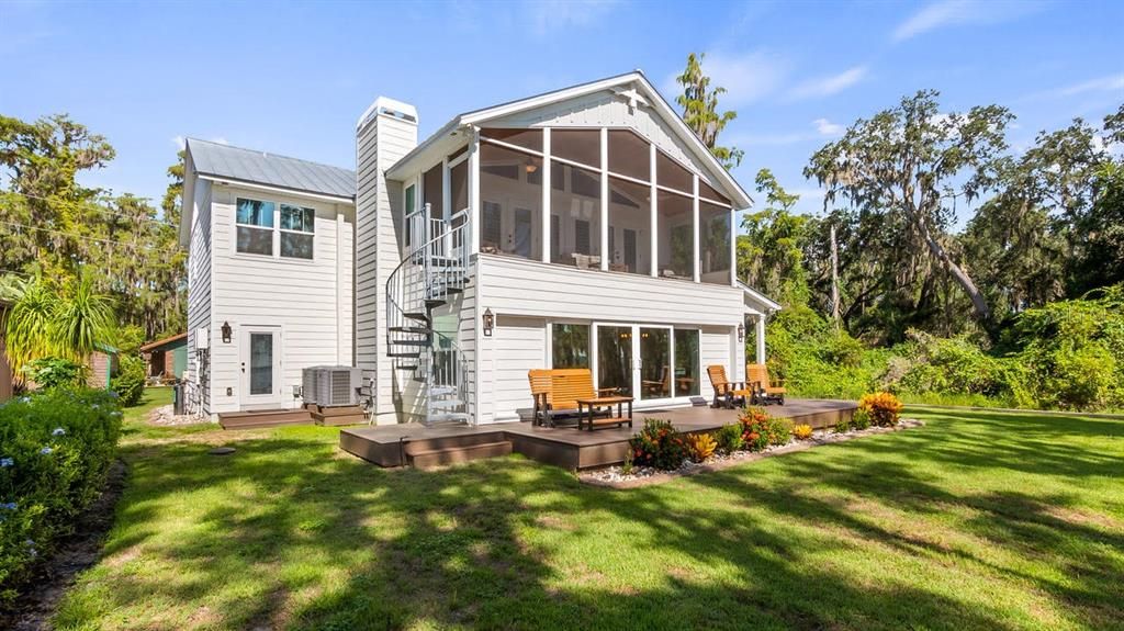 For Sale: $1,449,000 (4 beds, 4 baths, 3220 Square Feet)