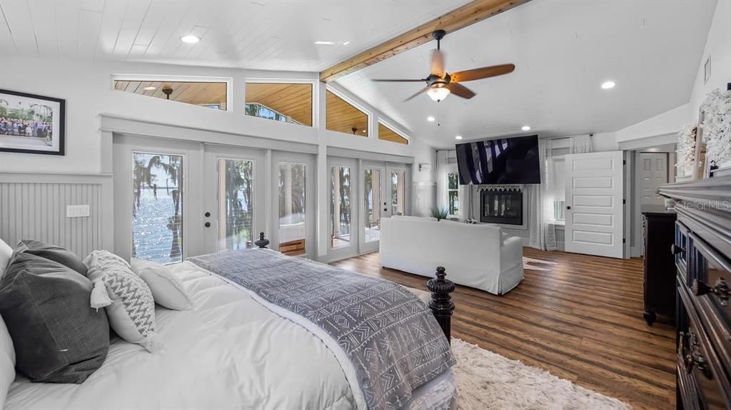 For Sale: $1,449,000 (4 beds, 4 baths, 3220 Square Feet)