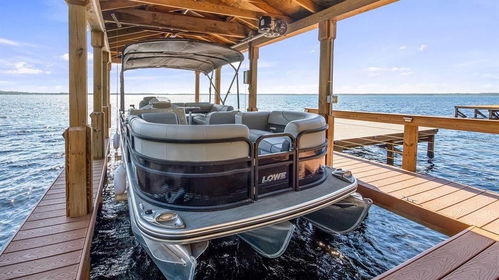 For Sale: $1,449,000 (4 beds, 4 baths, 3220 Square Feet)