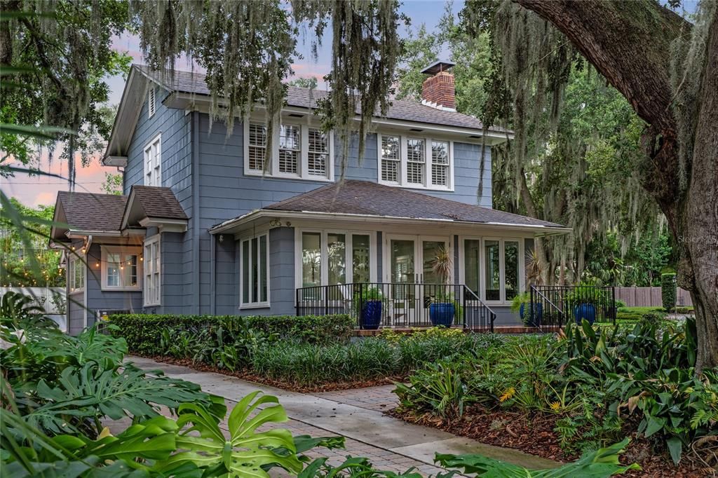 For Sale: $1,469,100 (5 beds, 4 baths, 3046 Square Feet)