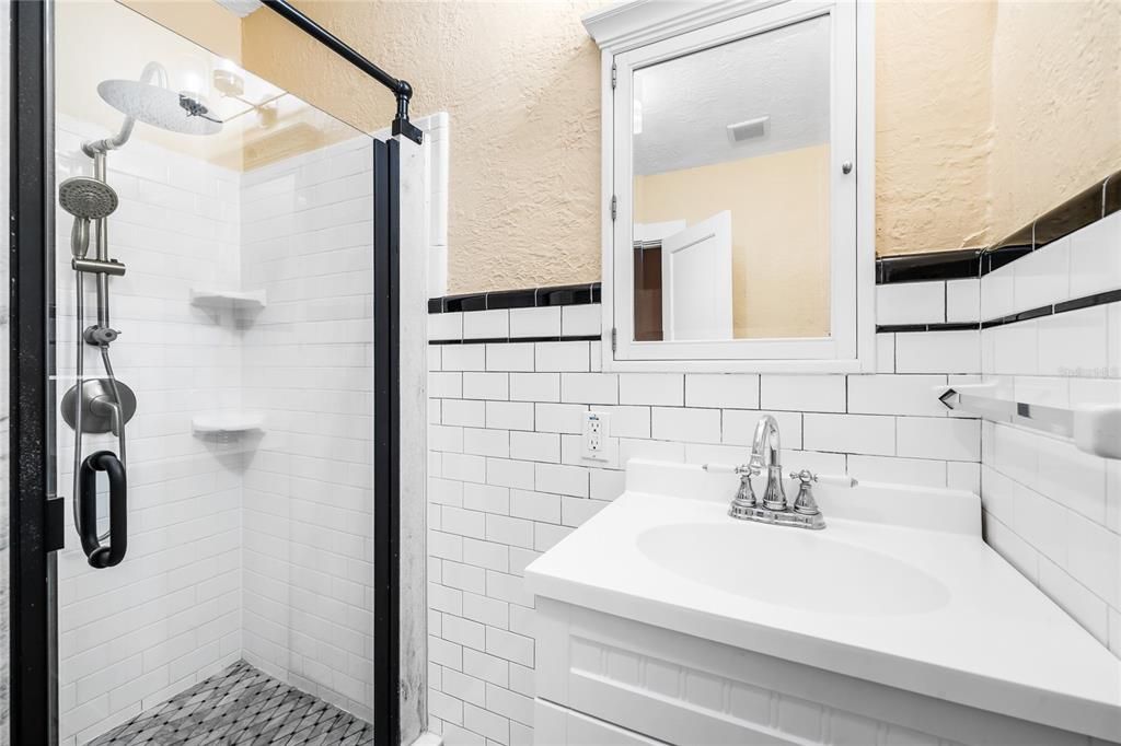 For Sale: $1,469,100 (5 beds, 4 baths, 3046 Square Feet)