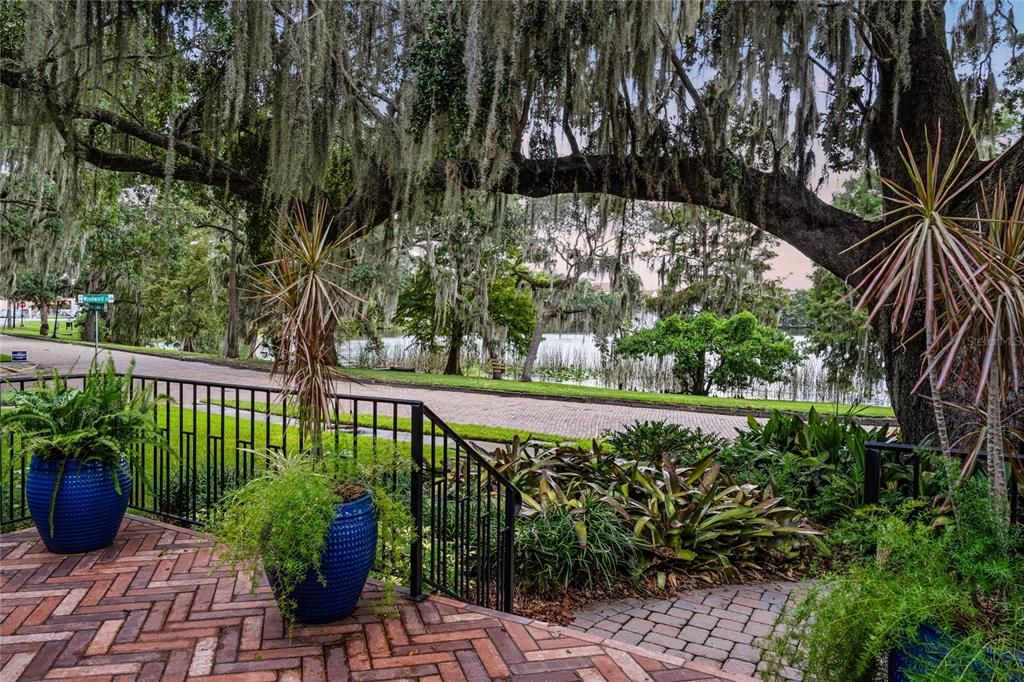 For Sale: $1,469,100 (5 beds, 4 baths, 3046 Square Feet)