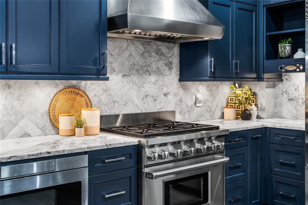 For Sale: $1,469,100 (5 beds, 4 baths, 3046 Square Feet)