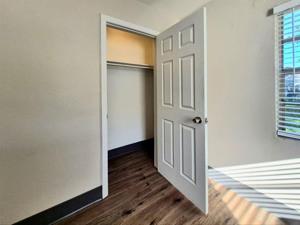 For Rent: $1,500 (2 beds, 1 baths, 727 Square Feet)