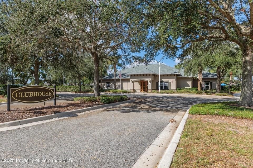 待售: $299,900 (3 贝兹, 2 浴室, 1728 平方英尺)