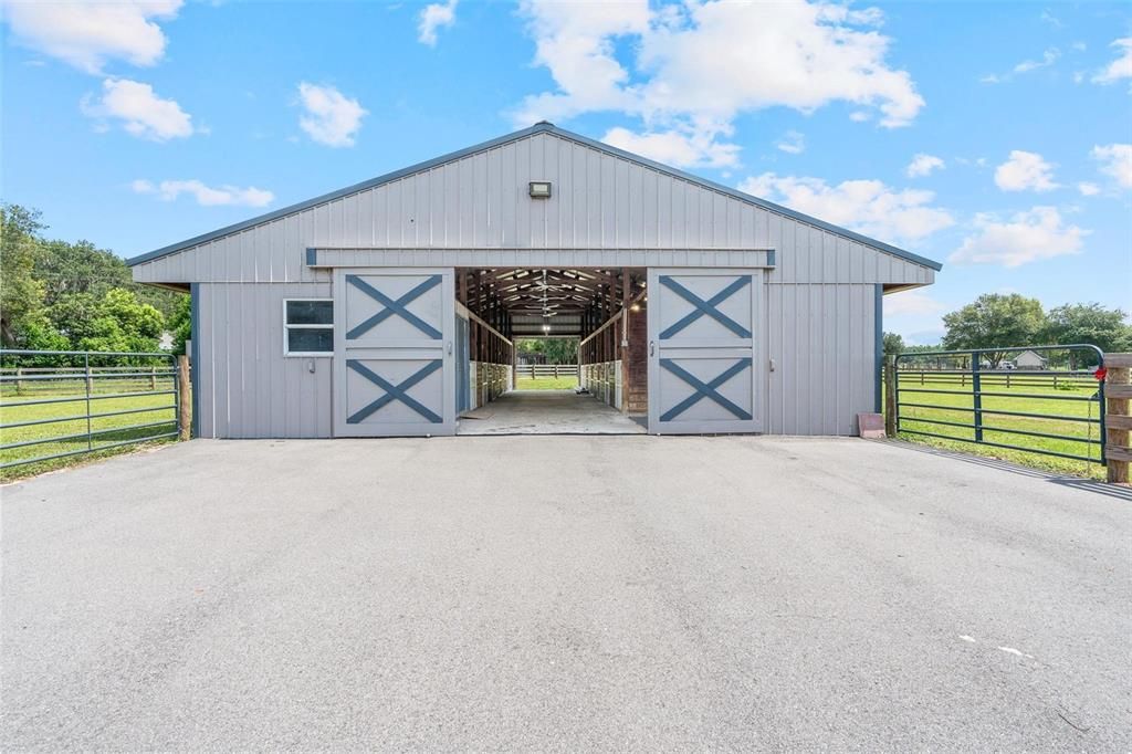 На продажу: $549,998 (3 спален, 2 ванн, 1296 Квадратных фут)