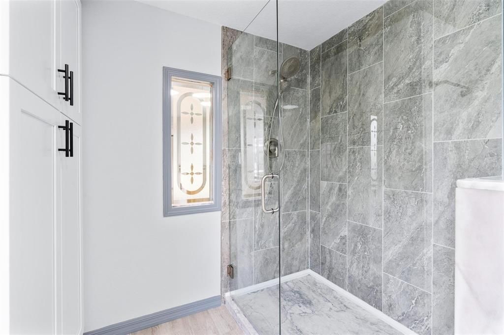 На продажу: $549,998 (3 спален, 2 ванн, 1296 Квадратных фут)