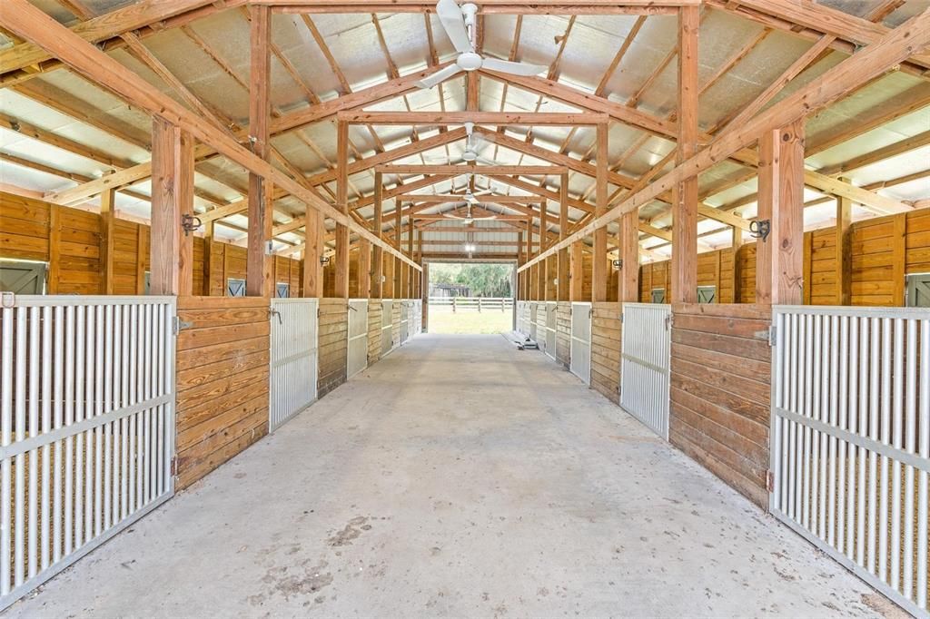 На продажу: $549,998 (3 спален, 2 ванн, 1296 Квадратных фут)