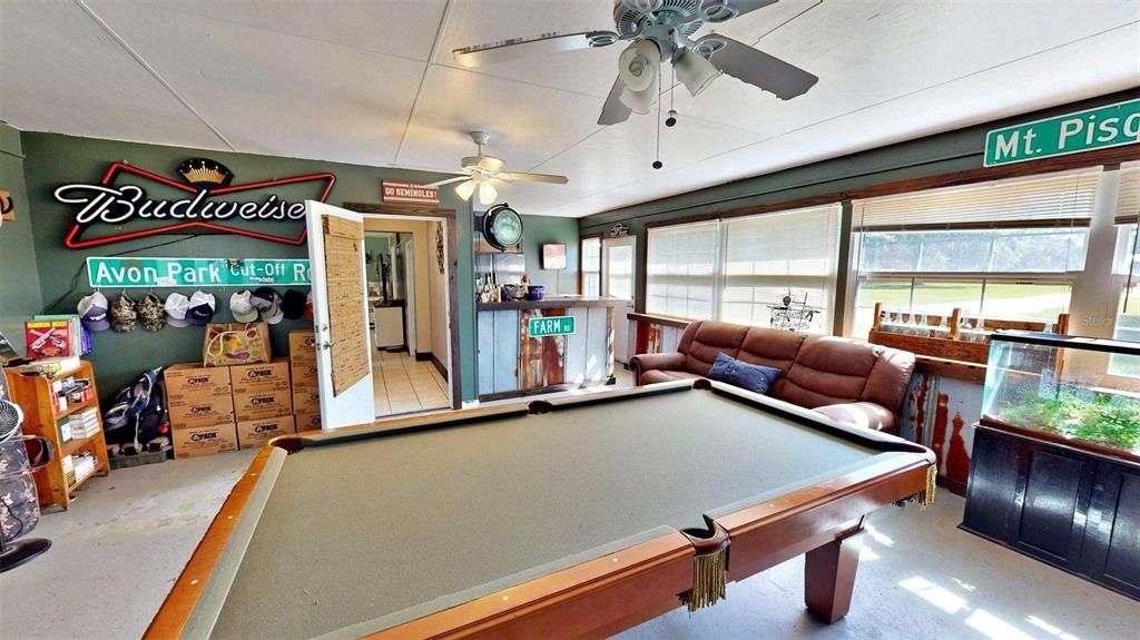 For Sale: $483,500 (3 beds, 2 baths, 1484 Square Feet)