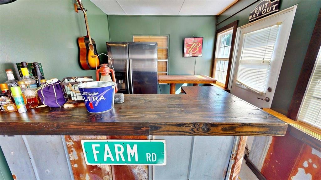 For Sale: $483,500 (3 beds, 2 baths, 1484 Square Feet)