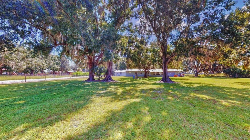 For Sale: $483,500 (3 beds, 2 baths, 1484 Square Feet)