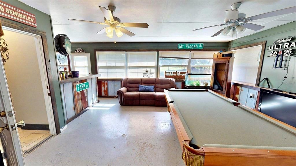 For Sale: $483,500 (3 beds, 2 baths, 1484 Square Feet)