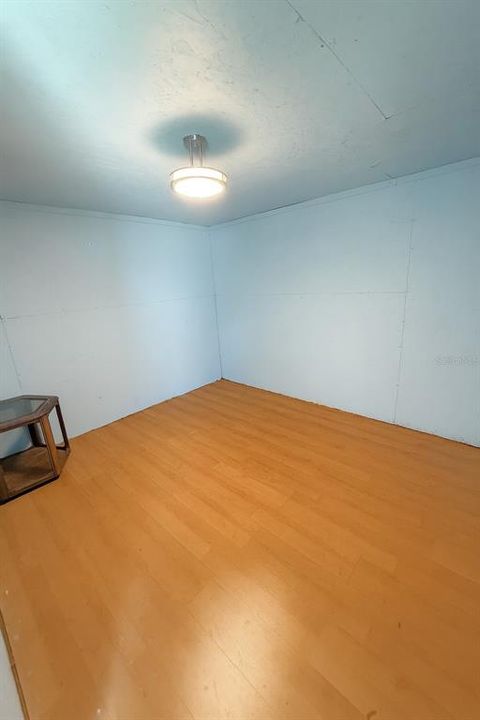 For Sale: $49,500 (1 beds, 1 baths, 260 Square Feet)