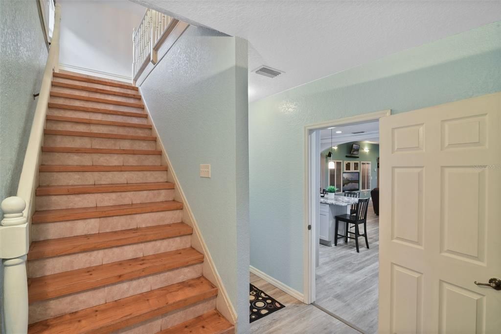 En Venta: $2,500,000 (4 camas, 5 baños, 3588 Pies cuadrados)