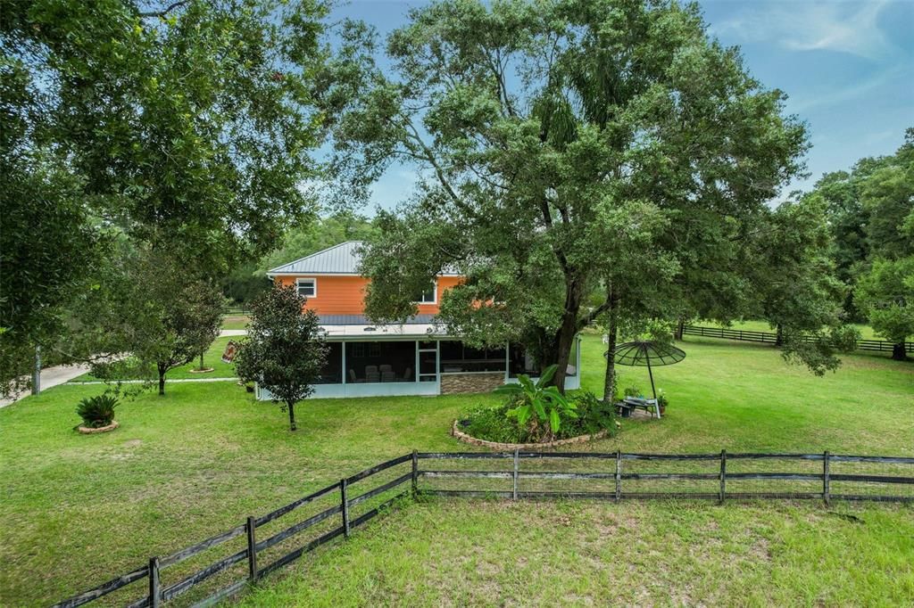 En Venta: $2,500,000 (4 camas, 5 baños, 3588 Pies cuadrados)