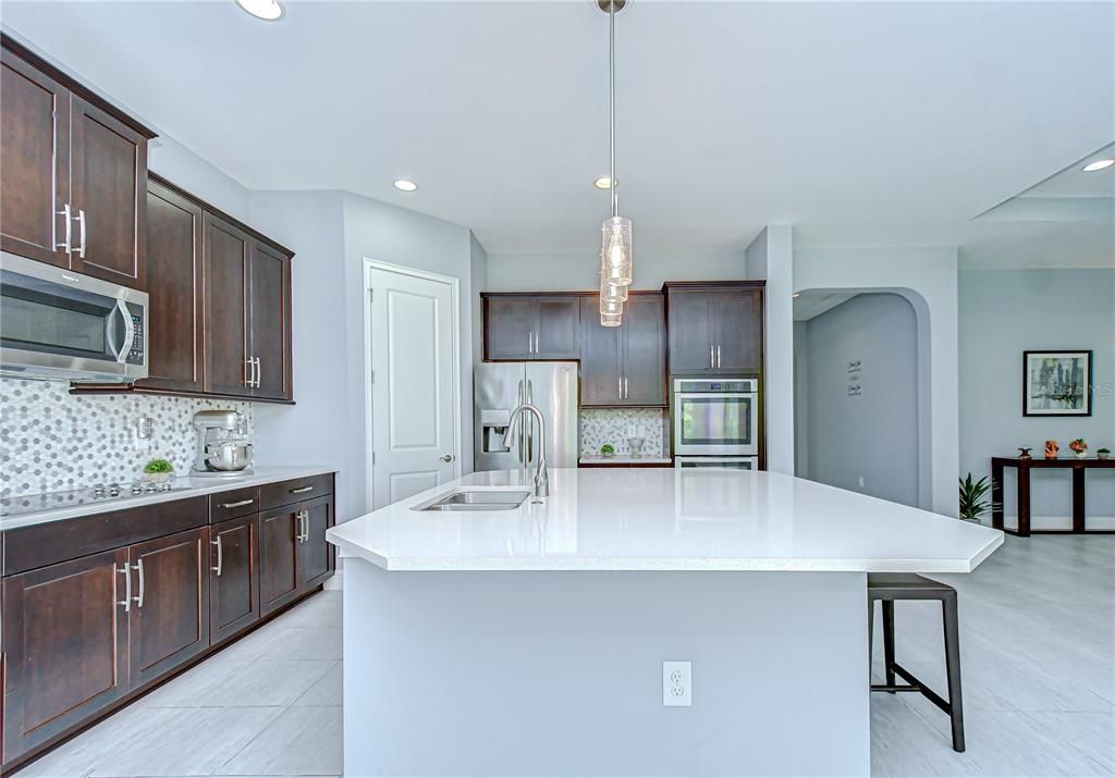 Active With Contract: $489,500 (4 beds, 3 baths, 3038 Square Feet)