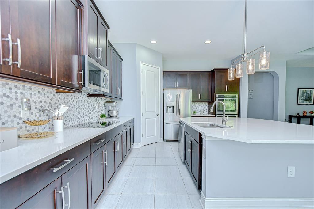 Active With Contract: $489,500 (4 beds, 3 baths, 3038 Square Feet)