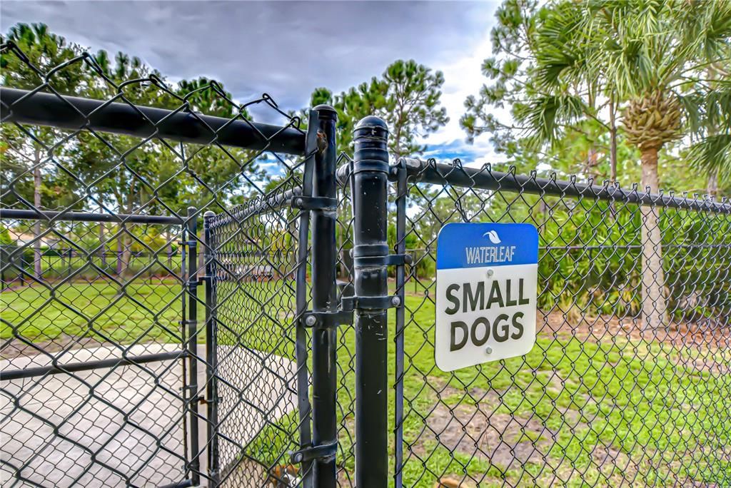 Active With Contract: $489,500 (4 beds, 3 baths, 3038 Square Feet)