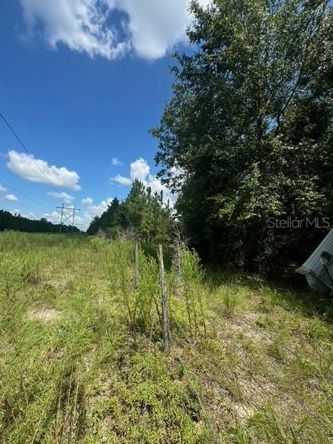 На продажу: $245,000 (18.22 acres)