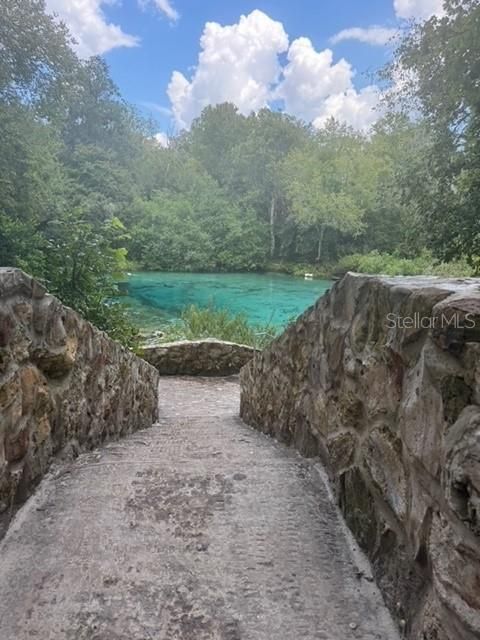 На продажу: $245,000 (18.22 acres)