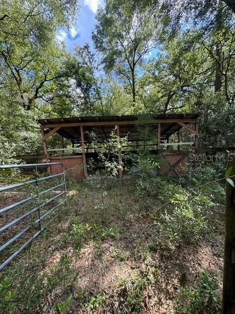 На продажу: $245,000 (18.22 acres)