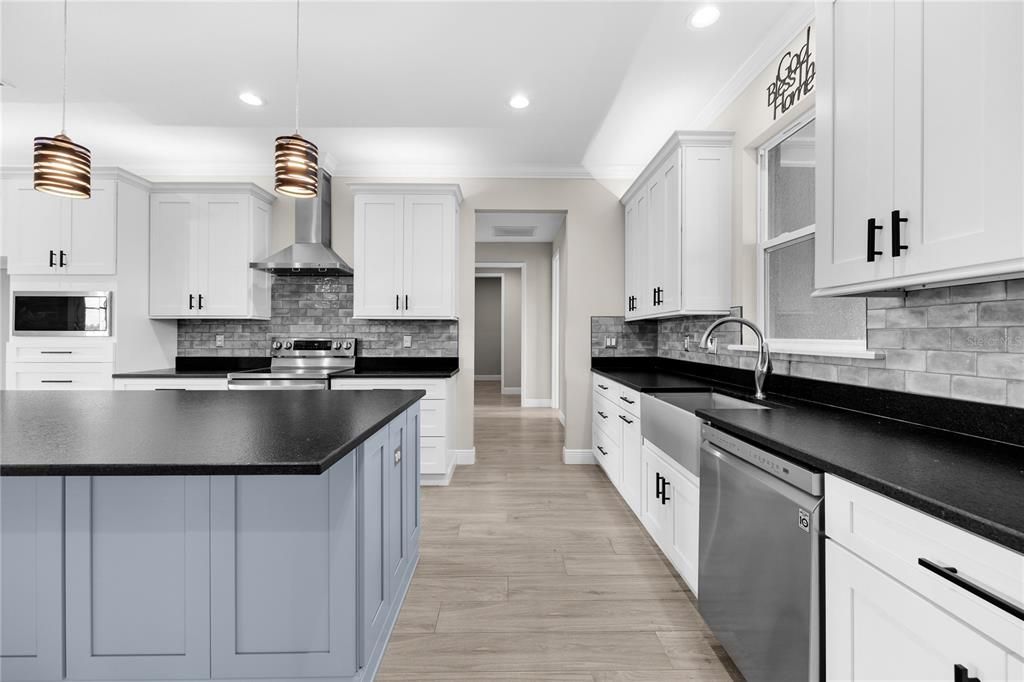 For Sale: $664,000 (3 beds, 2 baths, 2653 Square Feet)