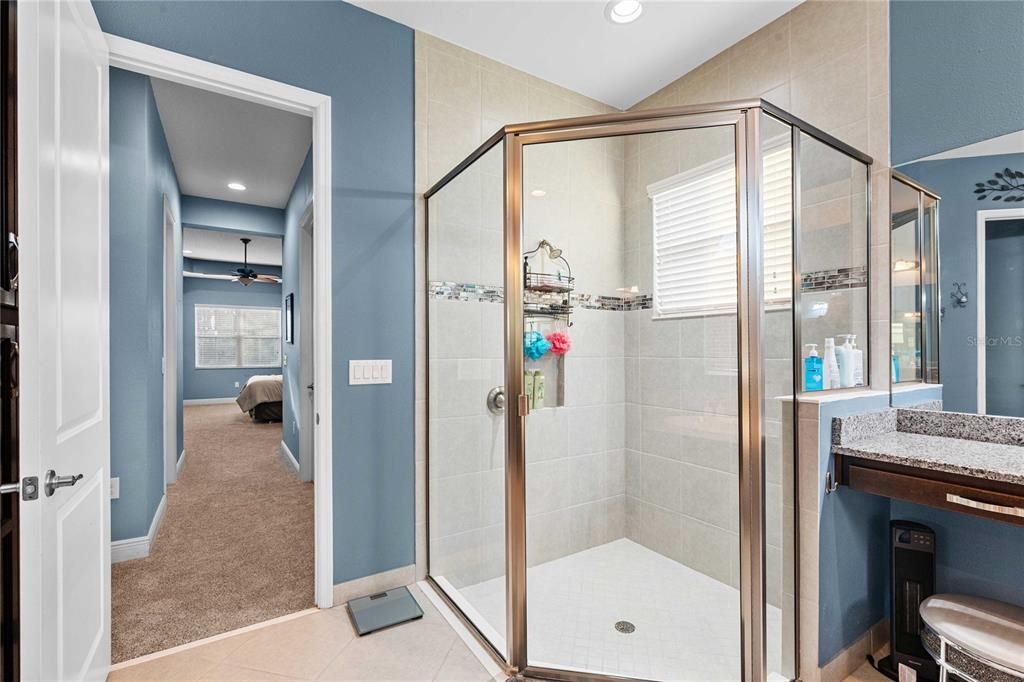 На продажу: $1,450,000 (6 спален, 5 ванн, 4874 Квадратных фут)