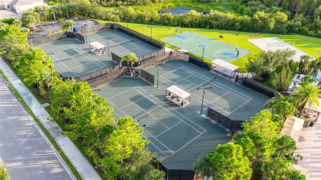 На продажу: $1,450,000 (6 спален, 5 ванн, 4874 Квадратных фут)