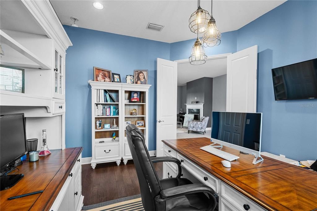 На продажу: $1,450,000 (6 спален, 5 ванн, 4874 Квадратных фут)