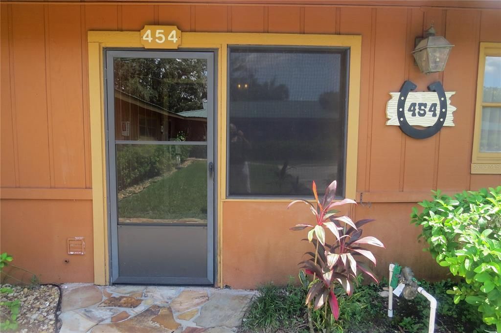 На продажу: $295,000 (2 спален, 2 ванн, 1146 Квадратных фут)