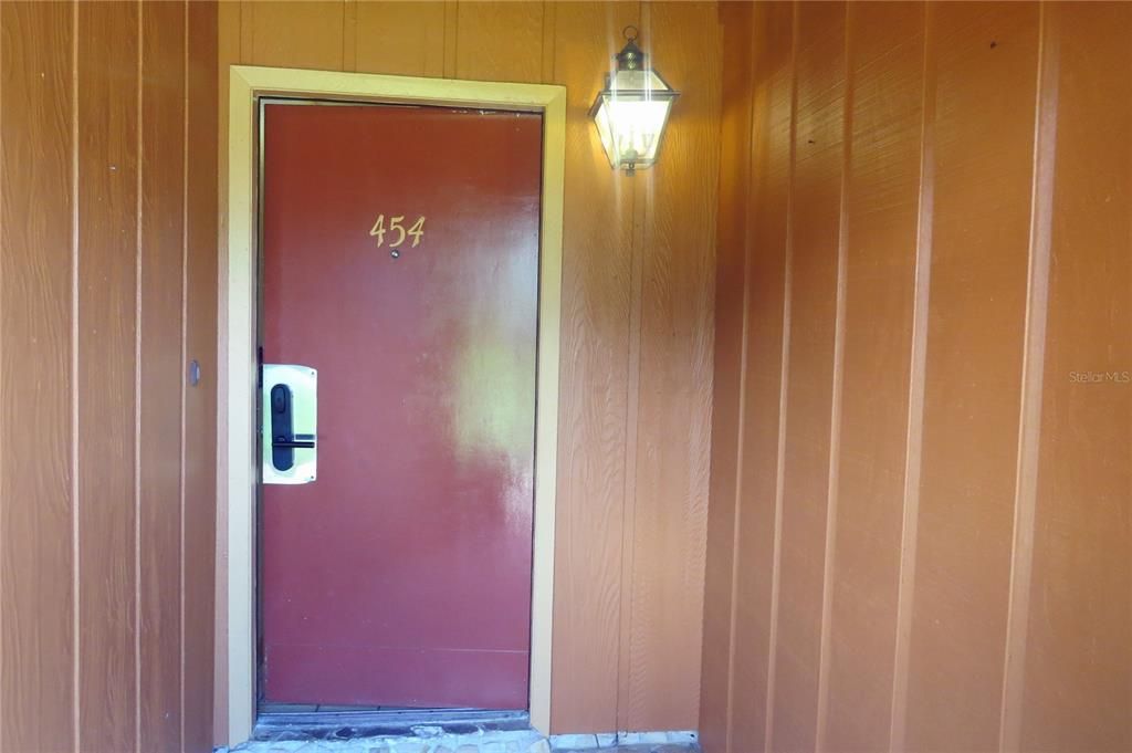 На продажу: $295,000 (2 спален, 2 ванн, 1146 Квадратных фут)