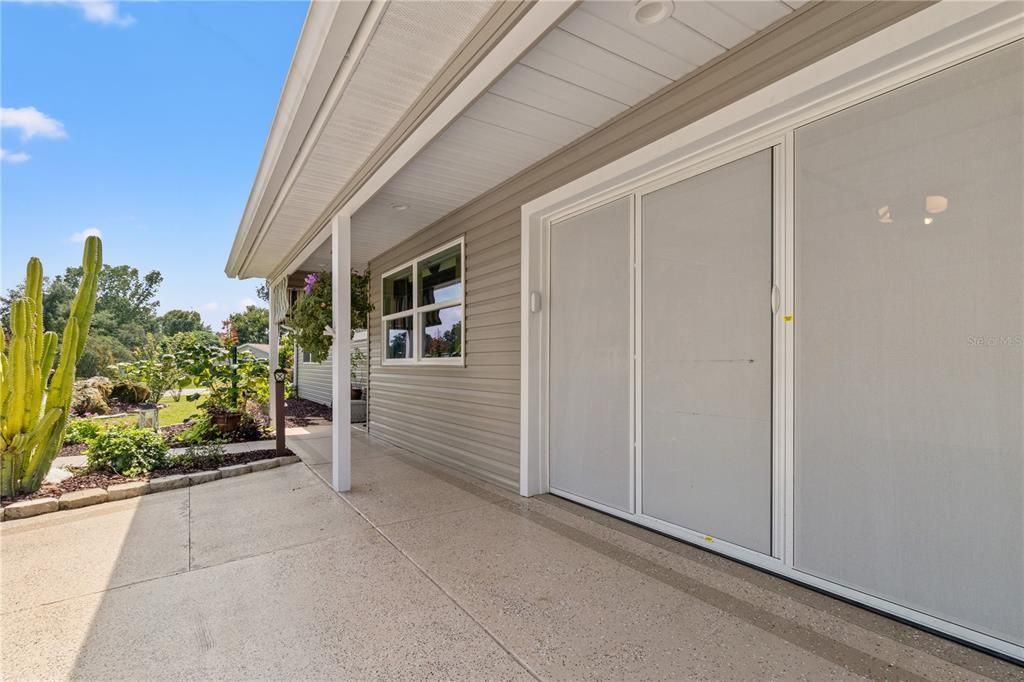 Active With Contract: $224,500 (2 beds, 2 baths, 1480 Square Feet)