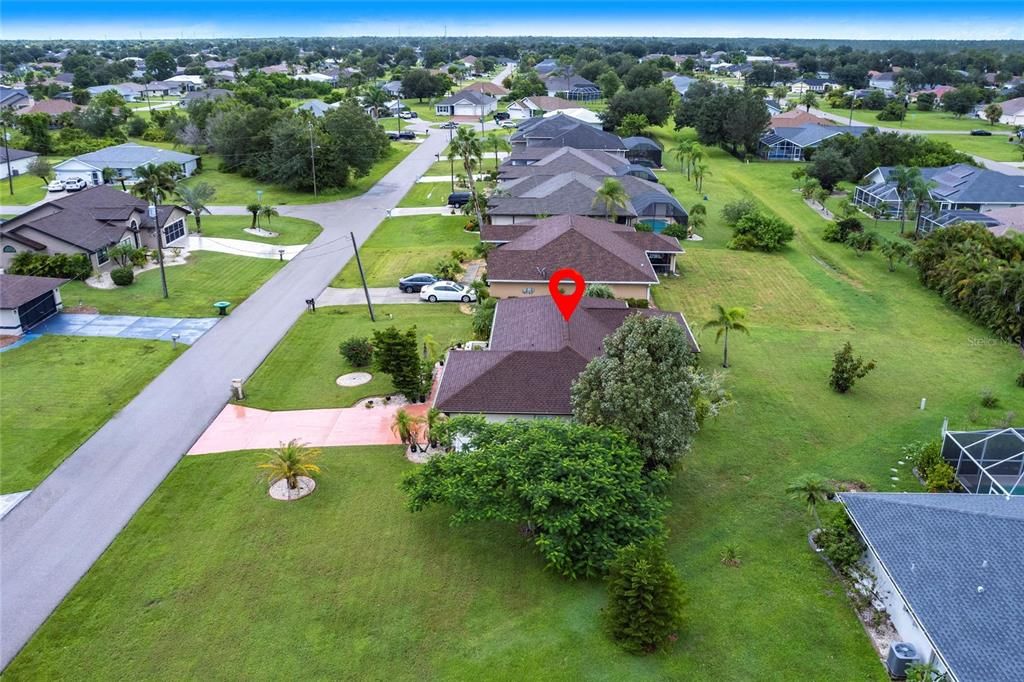 For Sale: $259,900 (2 beds, 2 baths, 1315 Square Feet)