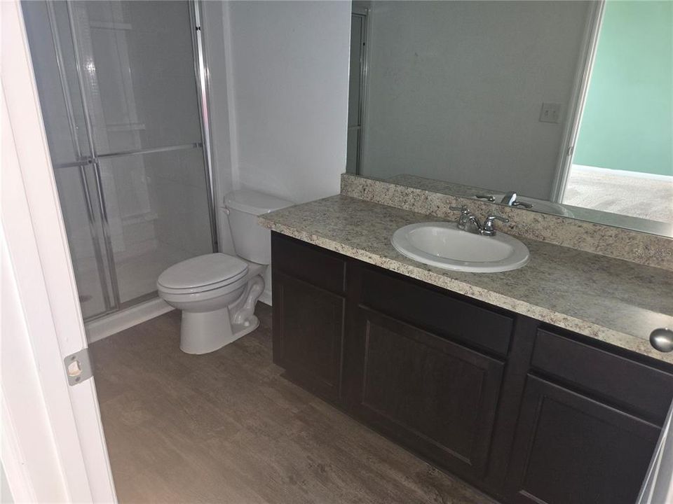 For Sale: $269,900 (3 beds, 2 baths, 1372 Square Feet)