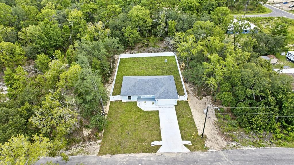 Под контрактом: $279,900 (3 спален, 2 ванн, 1478 Квадратных фут)