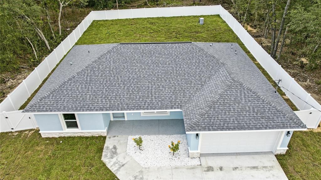 Под контрактом: $279,900 (3 спален, 2 ванн, 1478 Квадратных фут)