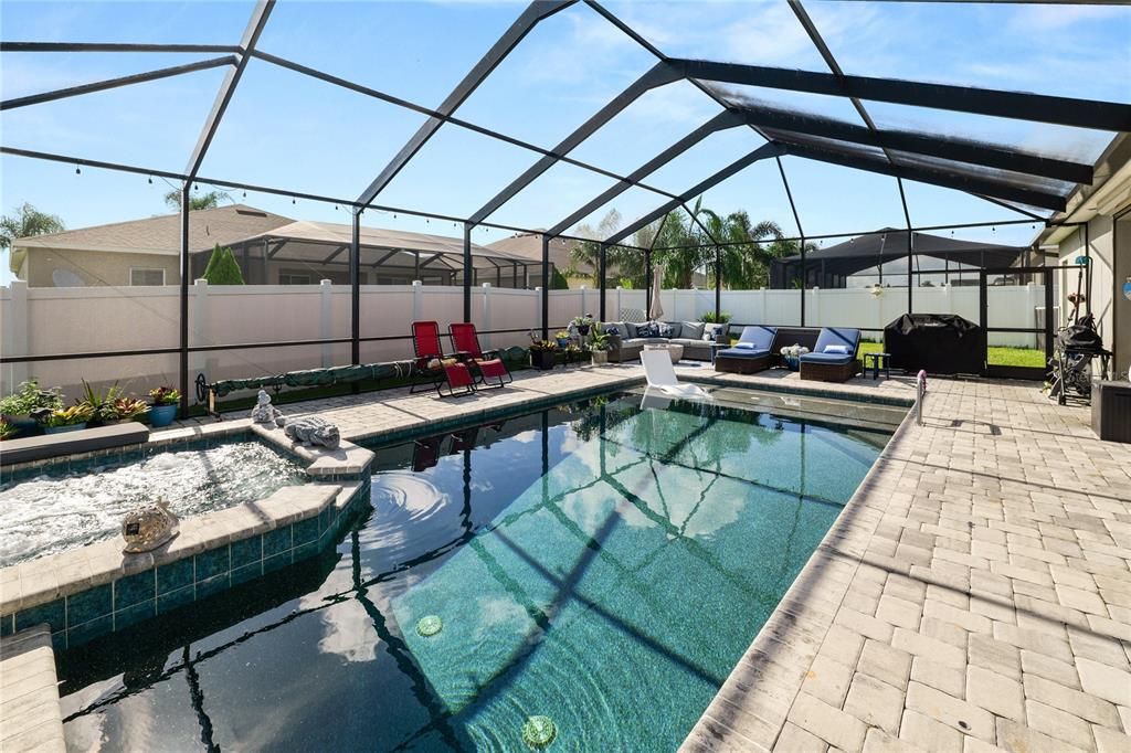 Active With Contract: $659,000 (5 beds, 3 baths, 2952 Square Feet)