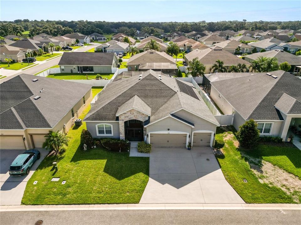 Active With Contract: $659,000 (5 beds, 3 baths, 2952 Square Feet)