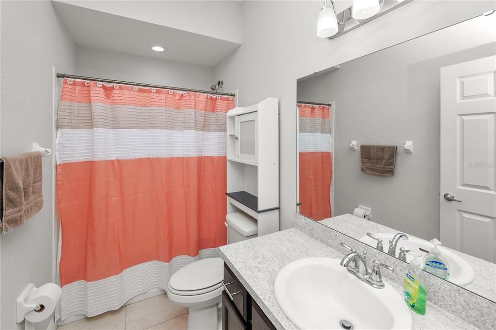 Active With Contract: $659,000 (5 beds, 3 baths, 2952 Square Feet)