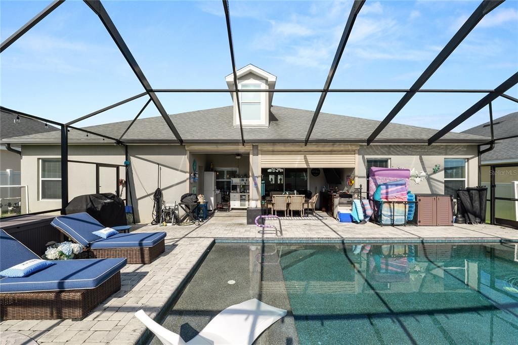 Active With Contract: $659,000 (5 beds, 3 baths, 2952 Square Feet)