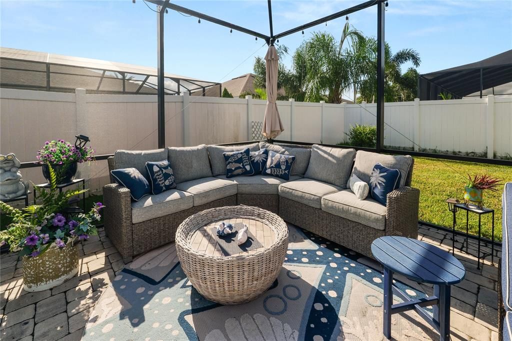 Active With Contract: $659,000 (5 beds, 3 baths, 2952 Square Feet)