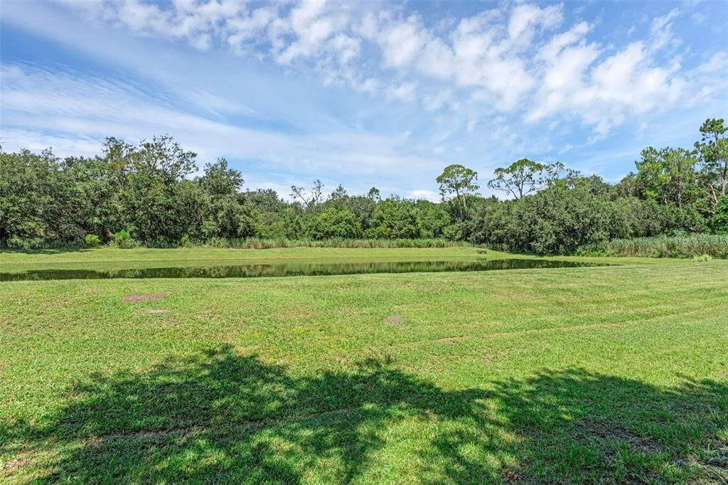 For Sale: $975,000 (4 beds, 3 baths, 2500 Square Feet)