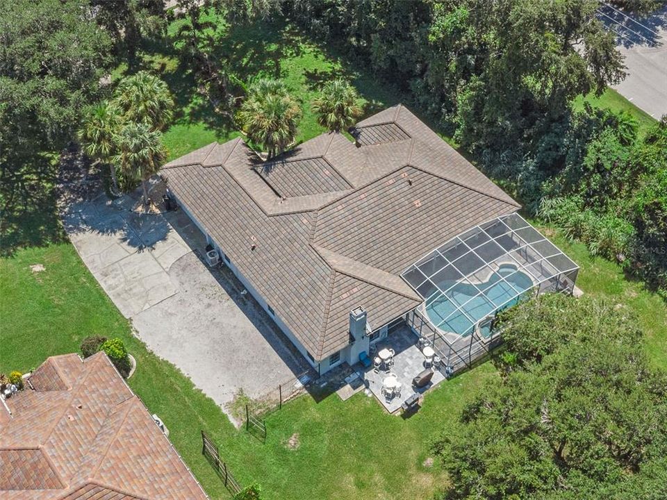 For Sale: $975,000 (4 beds, 3 baths, 2500 Square Feet)