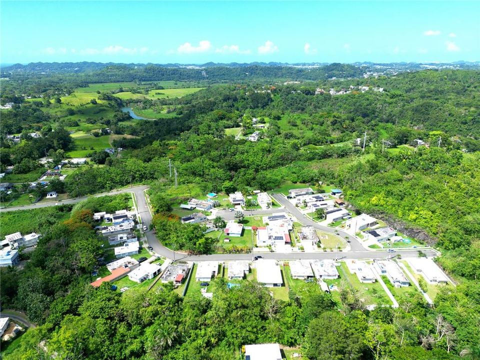 En Venta: $127,500 (3.57 acres)