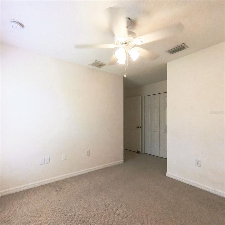 For Sale: $279,500 (4 beds, 2 baths, 1686 Square Feet)