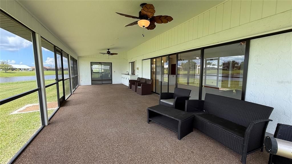 Под контрактом: $1,895 (3 спален, 2 ванн, 1835 Квадратных фут)