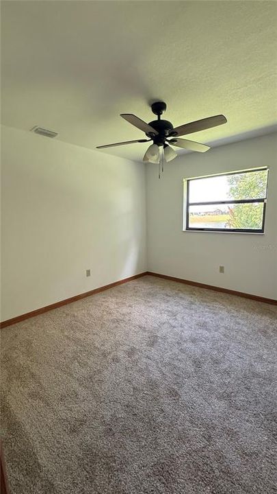 Под контрактом: $1,895 (3 спален, 2 ванн, 1835 Квадратных фут)